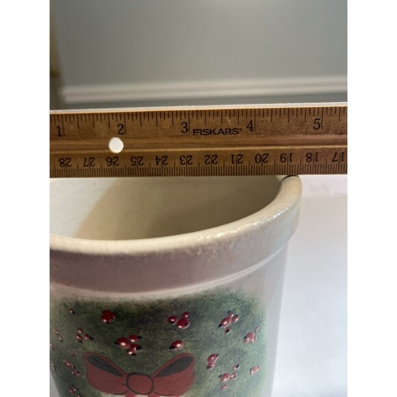 Ransbottom Pottery Crock Christmas Wreath - Picture 6 of 14
